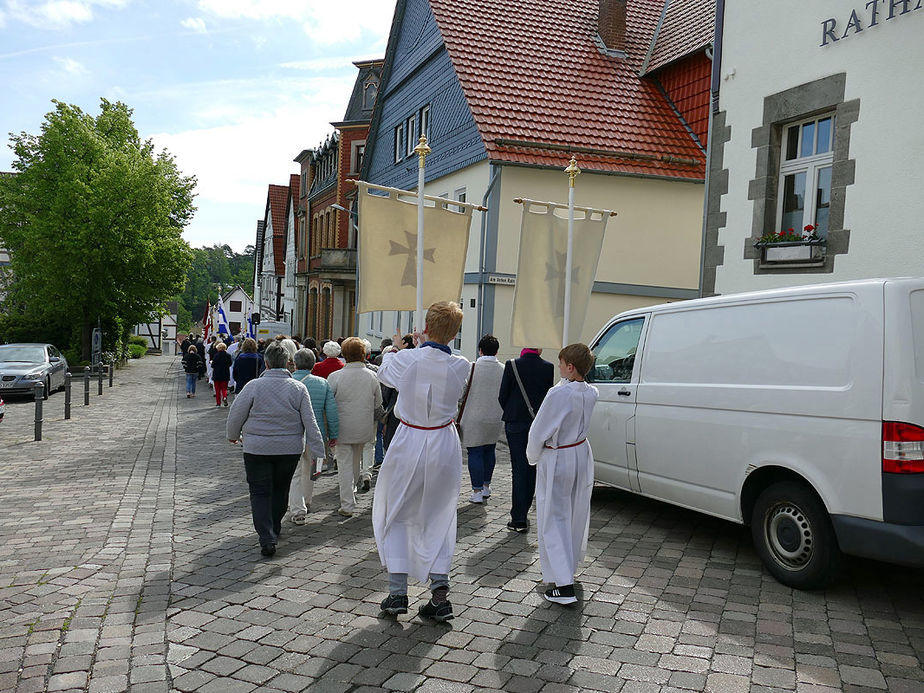 Bittprozession an Christi Himmelfahrt (Foto: Karl-Franz Thiede)